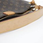 Louis Vuitton Monogram Graceful PM M43701 Shoulder Bag - Image 6