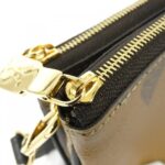 Louis Vuitton Monogram Giant Pochette Double Zip M69203 Shoulder Bag - Image 5