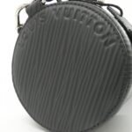 Louis Vuitton Epi XL Soft Pouch Shoulder Bag M24324 - Image 3