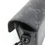 Louis Vuitton Monogram Eclipse Monceau Wearable Wallet M83567 Shoulder Bag - Image 7