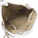 Louis Vuitton Mahina Bella M57201 Shoulder Bag - Image 5