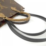 Louis Vuitton Monogram Giant Onthego MM Bag M45321 - Image 4