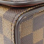 Louis Vuitton Damier TriBecca Carré N51161 Shoulder Bag - Image 3