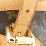 Louis Vuitton Monogram Tivoli GM M40144 Shoulder Bag - Image 4