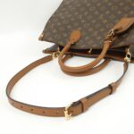 Louis Vuitton Monogram OnTheGo Organizer M14235 Bag - Image 5