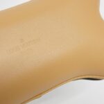 Louis Vuitton Monogram (LV Vers) Bone Wearable Wallet M12615 Shoulder Bag - Image 4