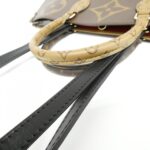 Louis Vuitton Monogram Giant Onthego GM M45320 Bag - Image 4