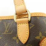 Louis Vuitton Monogram Batignolles Vertical M51153 Shoulder Bag - Image 6