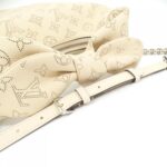 Louis Vuitton Mahina Whi Knot PM M20700 Shoulder Bag - Image 5