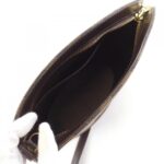 Louis Vuitton Damier Drouot Shoulder Bag - Image 6