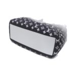 Louis Vuitton Monogram Nylon (LV SKI) OnTheGo MM M11847 Bag - Image 2