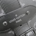Louis Vuitton Monogram Eclipse Saumur Messenger Shoulder Bag M45911 - Image 4