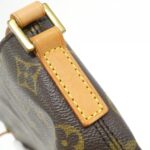 Louis Vuitton Monogram Trotter M51240 Shoulder Bag - Image 3