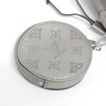 Louis Vuitton Mahina Bella M21008 Shoulder Bag - Image 4