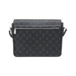 Louis Vuitton Taiga Lama Messenger M30746 Shoulder Bag - Image 2