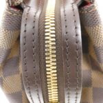 Louis Vuitton Damier Chelsea N51119 Shoulder Bag - Image 4