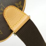 Louis Vuitton Monogram Pochette Gange M51870 Shoulder Bag - Image 7