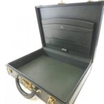 Louis Vuitton Taiga President M30004 Bag - Image 7