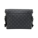Louis Vuitton Monogram Eclipse Messenger Voyage PM M40511 Shoulder Bag - Image 2