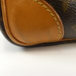 Louis Vuitton Monogram Nile M45244 Shoulder Bag - Image 6