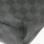 Louis Vuitton Damier Graphite Mick GM N41105 Shoulder Bag - Image 3