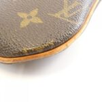Louis Vuitton Monogram Pochette Bosphore M40044 Shoulder Bag - Image 3