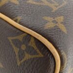 Louis Vuitton Monogram Speedy Bandoulière 30cm M11945 Boston Bag - Image 2