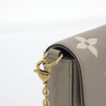 Louis Vuitton Bicolor Monogram Empreinte Pochette Félicie M69977 Shoulder Bag - Image 5