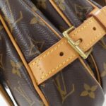 Louis Vuitton Monogram Saumur MM M40710 Shoulder Bag - Image 4