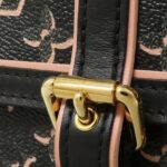 Louis Vuitton Fall For You OnTheGo MM M46154 Bag - Image 5