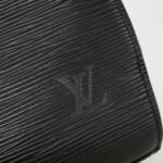 Louis Vuitton Epi Pont Neuf M52052 Bag - Image 5