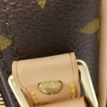 Louis Vuitton Monogram Reporter 28cm M45254 Shoulder Bag - Image 4