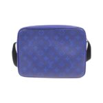 Louis Vuitton Tiger Lama Outdoor Messenger PM M30242 Shoulder Bag - Image 2