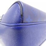 Louis Vuitton Tiger Lama Outdoor Messenger PM M30242 Shoulder Bag - Image 3