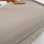 Louis Vuitton On My Side MM M53825 Bag - Image 4