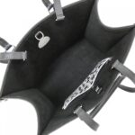 Louis Vuitton Trianon (LV x YK) Onthego MM Bag M46389 - Image 8