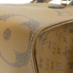 Louis Vuitton Monogram Giant Onthego MM Bag M45321 - Image 3