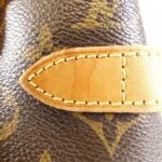Louis Vuitton Monogram Batignolles Vertical M51153 Shoulder Bag - Image 4