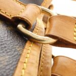 Louis Vuitton Monogram Batignolles Vertical M51153 Shoulder Bag - Image 6