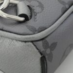 Louis Vuitton Taiga Lama Outdoor Sling Bag M30833 Shoulder Bag - Image 3