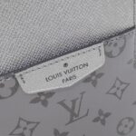 Louis Vuitton Taiga Lama Outdoor Sling Bag M30833 Shoulder Bag - Image 4