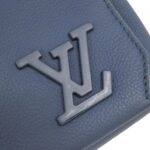 Louis Vuitton LV Aerogram Take Off Messenger M23709 Shoulder Bag - Image 4