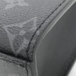 Louis Vuitton Monogram Eclipse Sac Plat Crossbody M46098 Bag - Image 3