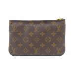 Louis Vuitton Monogram Giant Pochette Double Zip M69203 Shoulder Bag - Image 2