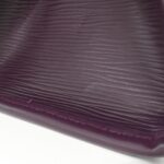 Louis Vuitton Epi Madeleine PM M5933K Shoulder Bag - Image 5