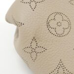 Louis Vuitton Mahina Babylon Chain BB M51224 Shoulder Bag - Image 3