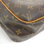 Louis Vuitton Monogram Reporter 28cm M45254 Shoulder Bag - Image 4