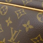 Louis Vuitton Monogram Reporter 37cm M45252 Shoulder Bag - Image 4