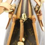 Louis Vuitton Monogram Popincourt Haut M40007 Shoulder Bag - Image 6