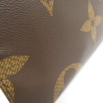 Louis Vuitton Monogram Giant Onthego GM M45320 Bag - Image 5